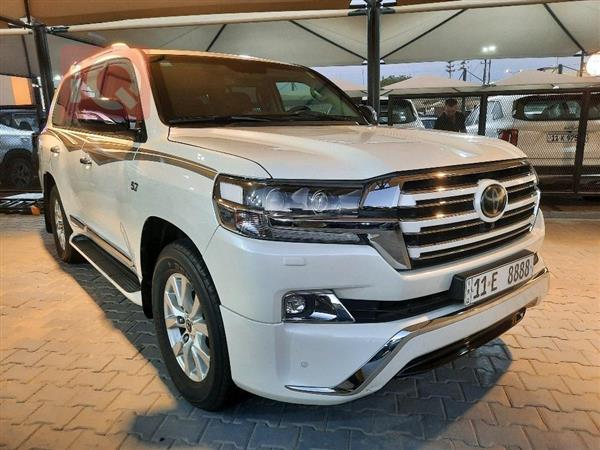 Toyota Land Cruiser 2017 for sale in Iraq - Karbala